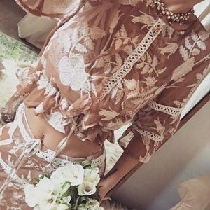For love and lemons emilia crop top